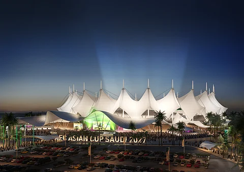 شاهد.. لجنة ملف السعودية 2027 تكشف عن تصميمات رائعة لـعدد من الملاعب