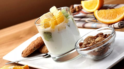 خبراء تغذية يحذرون من طعام صحي "يمكن أن يؤذيك" عند تناوله على الإفطار