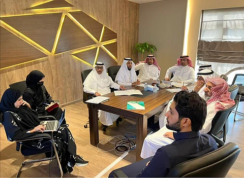 بلديات العاصمة المقدسة و"الأحياء" بمكة تناقشان الشراكة المجتمعية
