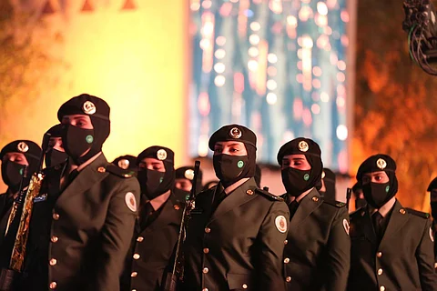 في العرض العسكري "فداء".. العنصر النسائي وعروض الإبهار البصري بالسلاح المتناسق مع الموسيقى