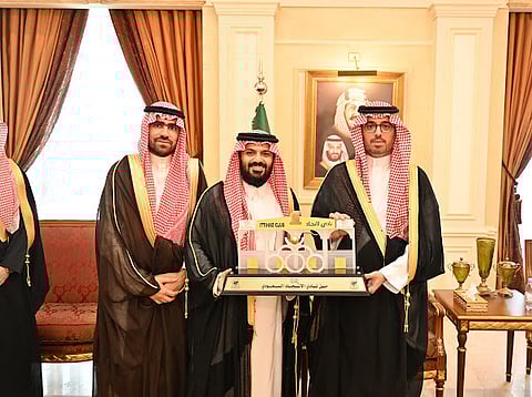 بمناسبة تحقيقهم كأس السوبر.. محافظ جدة يستقبل رئيس وأعضاء ولاعبي الاتحاد