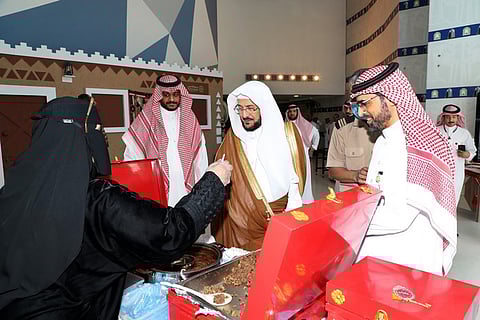 وزير الشؤون الإسلامية يفتتح معرضَ "يوم التأسيس"