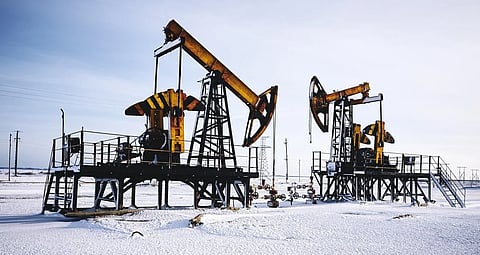 الاتحاد الأوروبي يتوصل إلى اتفاق على تحديد سقف لأسعار الوقود الروسي