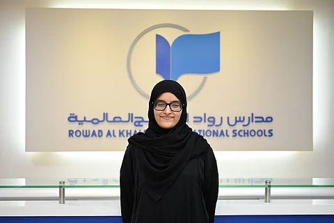 الطالبة هدى مختار