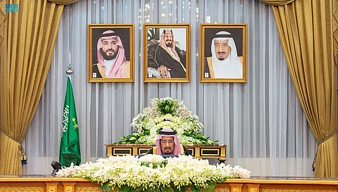 ضوابط ومنصة ولجنة إشرافية برئاسة وزارة الداخلية تتولى إيقاف الخدمات