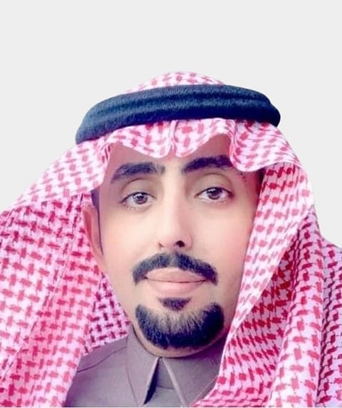 المتخصص في الإدارة والقانون زياد بن محمد بن مسفر