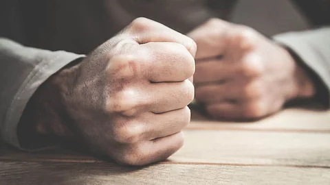 غضبك خارج عن السيطرة.. 5 علامات تدل أنك بحاجة إلى التدخل الحقيقي والتغيير