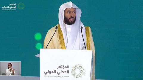 وليد الصمعاني خلال انطلاق المؤتمر العدلي الدولي