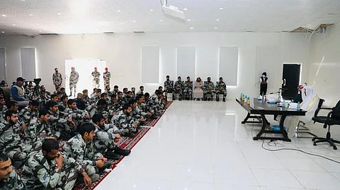 جانب من اللقاء التوعوي للقطاعات العسكرية بحائل
