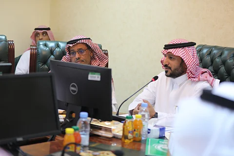 "محلي فيفاء" يجتمع بمديري العموم.. و"سبق" تكشف أهم محاور الاجتماع