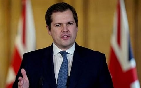 وزير الهجرة البريطاني روبرت جنريك