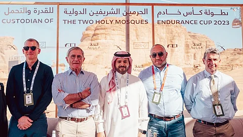 أنظار عالم الفروسية تتوجه إلى العلا لمتابعة كأس خادم الحرمین للقدرة والتحمُّل.. و"سبق" توثِّق