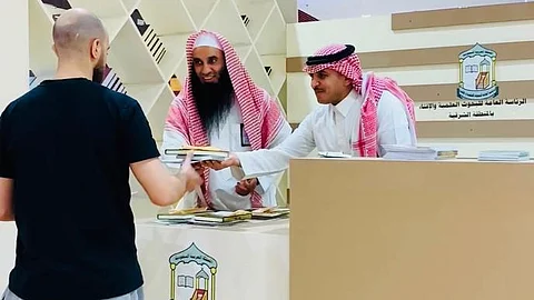 فرع الإفتاء بالشرقية يدشن معرض الرئاسة في محافظة الخبر