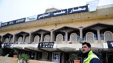 هجوم إسرائيلي يخرج مطار حلب الدولي من الخدمة