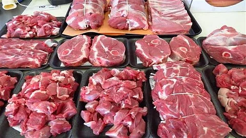 تناول اللحوم بدون ذبح الحيوانات.. تقنية حديثة تُغَير شكل الطعام مستقبلًا