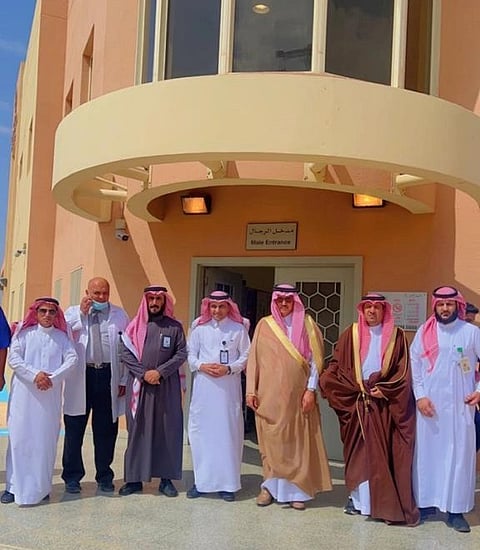 محافظ الدوادمي يزور "أرطاوي السر ووثيلان" ويفتتح مشاريع تنمويّة بـ20 مليون ريال