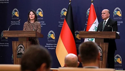 وزيرة الخارجية الألمانية أنالينا بيربوك خلال مؤتمر صحفي مشترك مع نظيرها العراقي فؤاد حسين