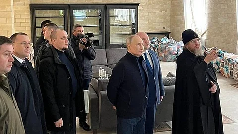 الرئيس الروسي فلاديمير بوتين يزور شبه جزيرة القرم