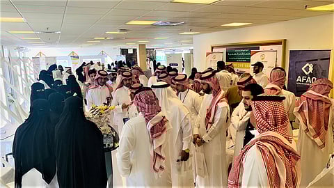 مجمع إرادة بالرياض يحتفل باليوم العالمي للخدمة الاجتماعية