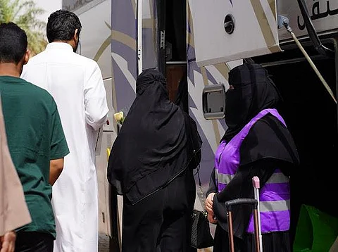 للعام الثاني .. جمعية "قدرة" بالرس تطلق مبادرة "عمرة مجانية" لذوي الإعاقة