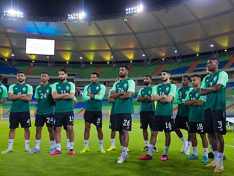 لاعبو المنتخب السعودي الأول لكرة القدم خلال الحصة التدريبية