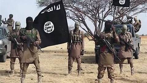 دراجات نارية ورشاشات.. هجوم داعشي ينتهي بمقتل 36 سوريًّا ونفوق 250 من الغنم