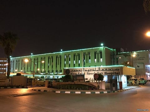 إنقاذ حياة وافد تعرض لحادث مروع في بريدة.. بعد تركيب دعامة شريانية