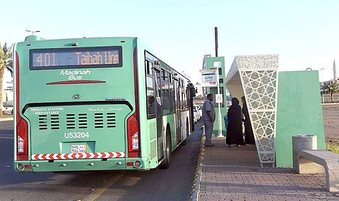 1.26 مليون مستفيد من خدمات النقل الترددي بالمسجد النبوي حتى 27 رمضان