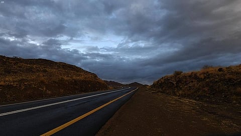 "الأرصاد": هطول أمطار رعدية وزخات من البَرَد على جازان وعسير والباحة ومكة ومرتفعات المدينة