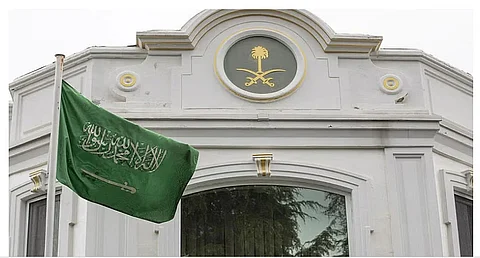 عقب الزلزال.. السفارة في قرغيزستان تطالب السعوديين هناك بالحذر والاتصال بها حال الطوارئ