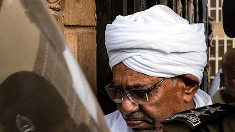 في تسجيل صوتي.. "هارون" يكشف تفاصيل إجلاء قيادات نظام البشير من سجن كوبر