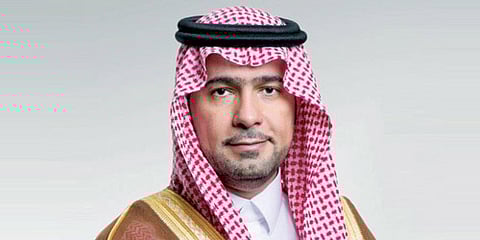وزير الشؤون البلدية والقروية والإسكان رئيس لجنة برنامج الإسكان ماجد بن عبدالله الحقيل