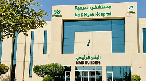 الدرعية.. تدخل جراحي لتكميم معدة مريض يزن 230 كيلو