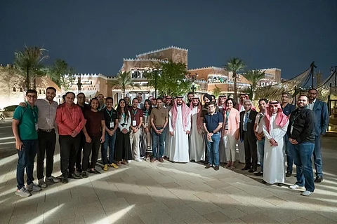 جمعية "رؤية الريادة" تستضيف وفدًا هنديًا للرواد الشباب بالرياض للتحضير لقمة الـ 20