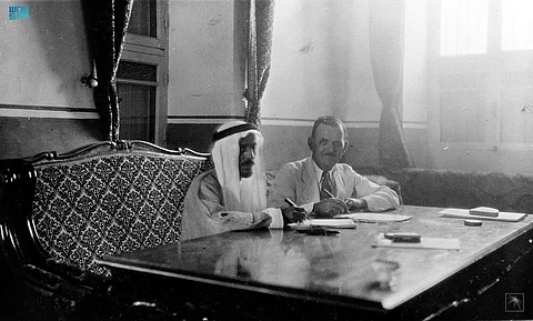 "توكل على الله ووقع".. أرامكو السعودية تروي قصة وطن بدأت بعبارة تاريخية وتحولت لـمسيرة خير