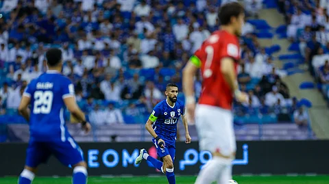 جانب من لقاء الهلال وأوراوا الياباني في ذهاب نهائي دوري أبطال آسيا