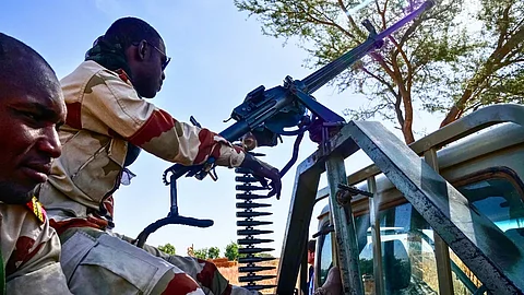 مقتل سبعة عسكريين في انفجار لغم بالنيجر