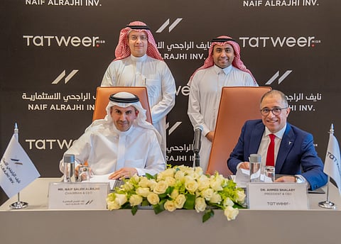 "نايف الراجحي الاستثمارية" و"تطوير مصر" توقعان اتفاقية شراكة استراتيجية لتطوير مشاريع عقارية كبرى في السوق السعودي