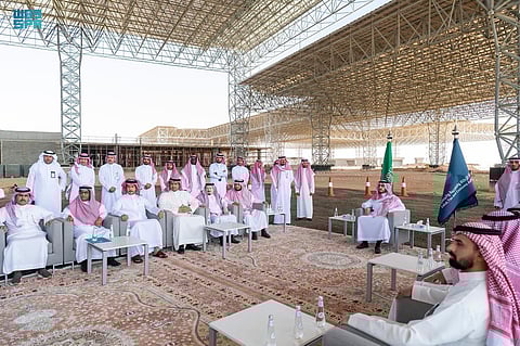 تَفَقد مشروع جمرك الحديثة الجديد.. "أمير الجوف" يوجّه بمضاعفة الجهود لخدمة المواطنين والمقيمين