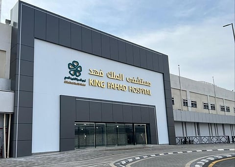 المدينة.. تدخل جراحي لساعات ينهي معاناة خمسينية مع ورم بالقولون ويستأصله