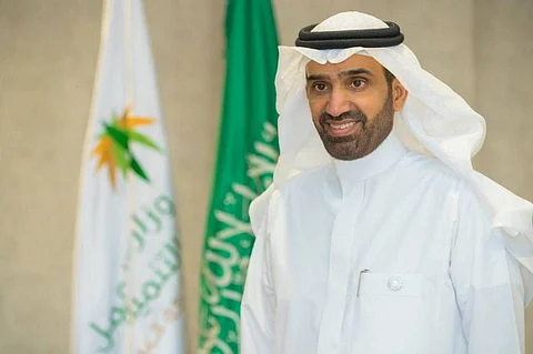 وزير الموارد البشرية والتنمية الاجتماعية أحمد بن سليمان الراجحي