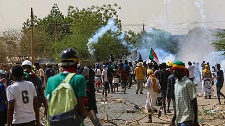 تجمع المهنيين السودانيين: معظم الخسائر والضحايا من المدنيين والوضع يتجه للأسوأ