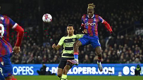 "ويلفريد زاها" يحسم مستقبلَه في العرض المقدّم له من الاتحاد