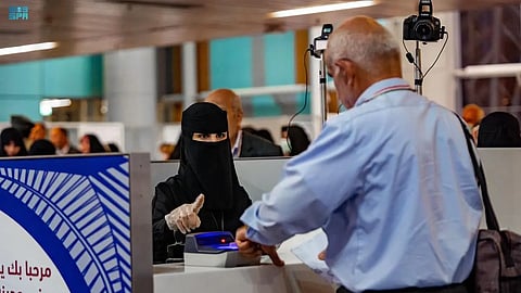 جوازات المدينة المنورة تستقبل ضيوف الرحمن من إيران