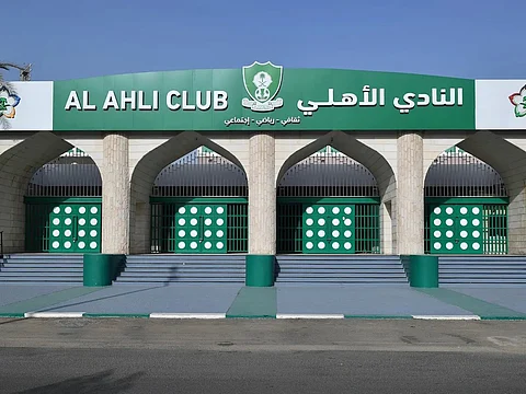الأهلي يُوقِّع اتفاقية رعاية مع الشركة السعودية لتقنية المعلومات "سايت" لثلاثة مواسم