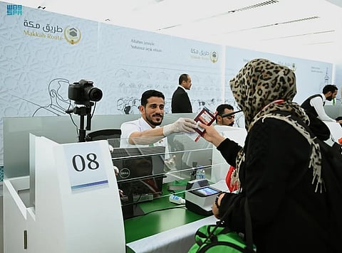 قبل توجُّههم إلى المملكة.. مبادرة "طريق مكة" تنهي إجراءات دفعة من الحجاج الأتراك