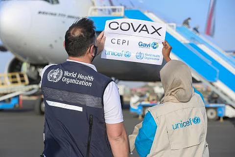عبر مطار بورتسودان.. التحالف العالمي للقاحات يسلّم السودان 20 طنًّا من لقاحات تطعيم الأطفال