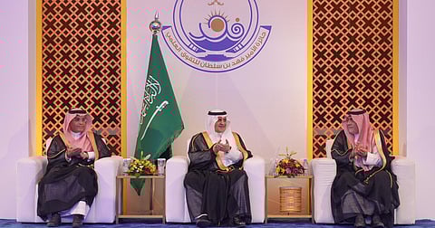 "أمير تبوك" يرعى حفل جائزة التفوق العلمي والتميُّز في عامها الـ 36 ويكرّم الفائزين