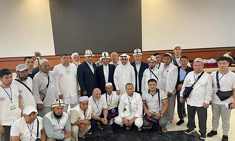 بحضور سفير خادم الحرمين.. مغادرة أولى طلائع الحجاج من قرغيزستان إلى المملكة