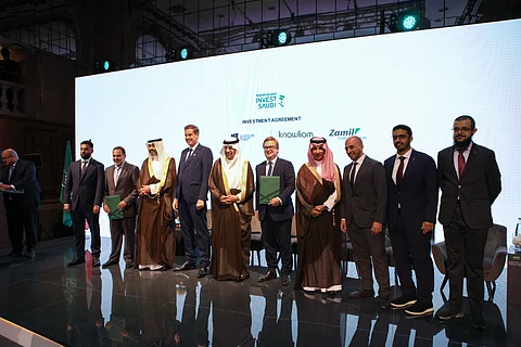 الزامل للتجارة والخدمات" و"نوليوم" و"تشارجيه" يطلقون شركة جديدة لتقديم خدمات شاملة للسياحة والثقافة السعودية